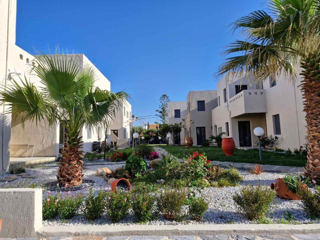 Creteco Hotel & Suites Gournes Gouvon Exterior photo
